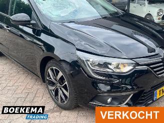 Renault Mégane Estate 1.3 TCe Bose Keyless Navigatie Climate Cruise Camera sfeerverl. picture 6