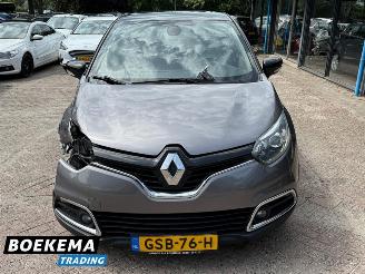 Renault Captur 1.2 TCe Helly Hansen Automaat Navigatie Climate Cruise Camera picture 5