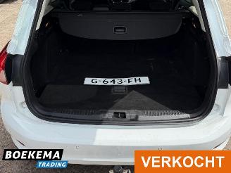 Ford Focus Wagon 1.0 EcoBoost Trend Edition Business Navigatie Climate Cruise PDC picture 18