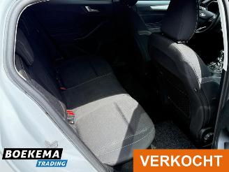 Ford Focus Wagon 1.0 EcoBoost Trend Edition Business Navigatie Climate Cruise PDC picture 19