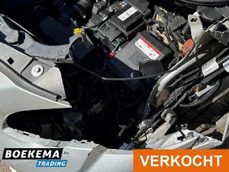 Peugeot Expert 231L 2.0 BlueHDI 180 Premium Pack Automaat 2xSchuifdeur Navigatie picture 9