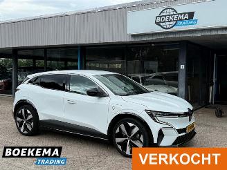 Coche accidentado Renault Mégane EV60 Optimum Charge Techno Harman-Kardon Stuurverwarming Navigatie Camera Warmtepomp 2023/12