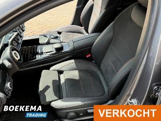 Mercedes A-klasse 180 Business Sol AMG Automaat Navigatie Climate Cruise NAP! picture 14