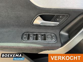 Mercedes A-klasse 180 Business Sol AMG Automaat Navigatie Climate Cruise NAP! picture 15