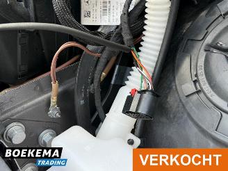 Mercedes A-klasse 180 Business Sol AMG Automaat Navigatie Climate Cruise NAP! picture 12