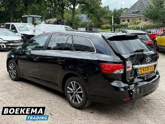 Toyota Avensis wagon 1.8 VVTi Business Navigatie Harman Kardon Camera PDC Cruise picture 3
