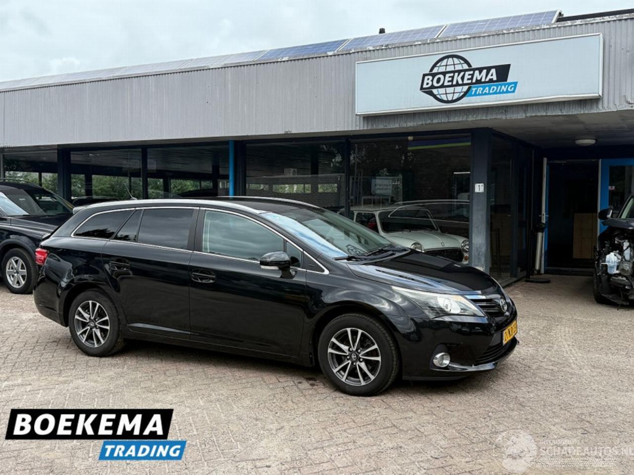 Toyota Avensis wagon 1.8 VVTi Business Navigatie Harman Kardon Camera PDC Cruise