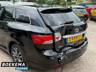 Toyota Avensis wagon 1.8 VVTi Business Navigatie Harman Kardon Camera PDC Cruise picture 6