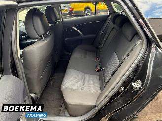 Toyota Avensis wagon 1.8 VVTi Business Navigatie Harman Kardon Camera PDC Cruise picture 15