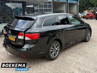 Toyota Avensis wagon 1.8 VVTi Business Navigatie Harman Kardon Camera PDC Cruise picture 2