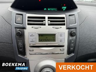 Toyota Yaris 1.3 VVTi Sol MMT Automaat Leer Airco picture 24