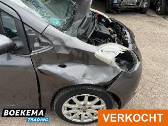 Toyota Yaris 1.3 VVTi Sol MMT Automaat Leer Airco picture 13