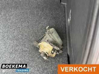 Opel Corsa 1.2-16V '111' Edition Automaat Airco Cruise picture 14