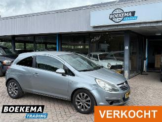 Damaged car Opel Corsa 1.2-16V '111' Edition Automaat Airco Cruise 2010/9