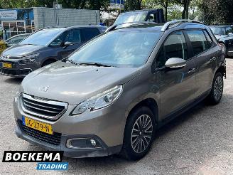 Peugeot 2008 1.2 PureTech Automaat Glazen dak Navi Airco Cruise picture 4