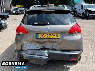 Peugeot 2008 1.2 PureTech Automaat Glazen dak Navi Airco Cruise picture 6