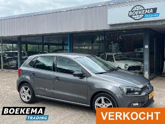 skadebil auto Volkswagen Polo 1.0 Easyline Airco 5-Drs 2014/12