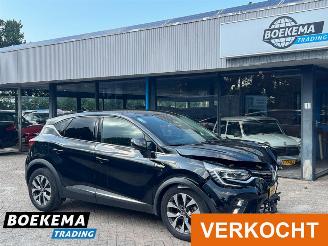 škoda osobní automobily Renault Captur 1.6 E-Tech Plug-in Hybrid Keyless Led Climate Navi PDC 2021/5