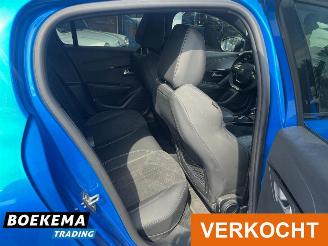 Peugeot 208 1.2 PureTech GT Pack Keyless Led Navi Climate Camera Stoelverw. PDC picture 15