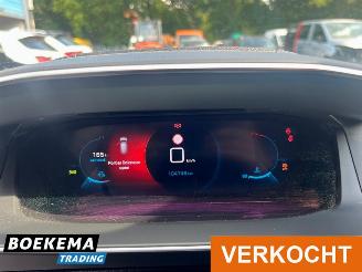 Peugeot 208 1.2 PureTech GT Pack Keyless Led Navi Climate Camera Stoelverw. PDC picture 20