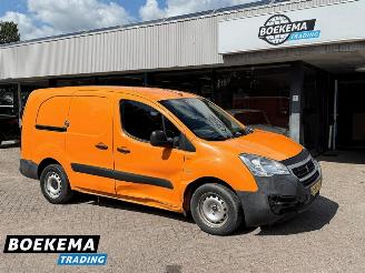 dommages fourgonnettes/vécules utilitaires Peugeot Partner 122 1.6 BlueHDi 100 L2 Pro S&S Airco Schuifdeur PDC 2018/5