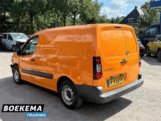 Peugeot Partner 122 1.6 BlueHDi 100 L2 Pro S&S Airco Schuifdeur PDC picture 3