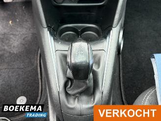 Peugeot 208 1.6 BlueHDi Blue Lease Executive Panorama Camera Navigatie picture 21
