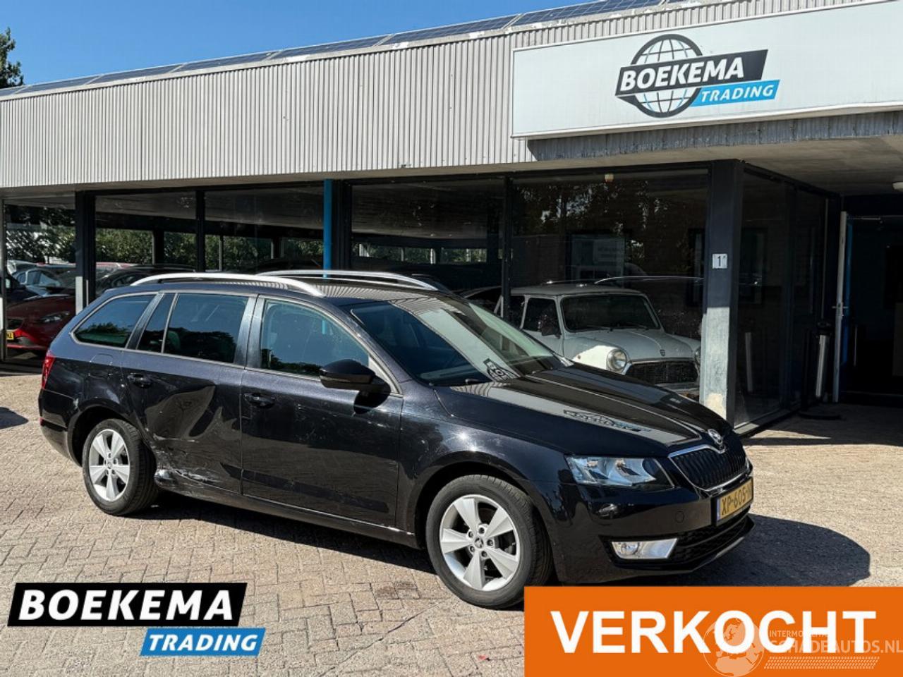 Skoda Octavia Combi 1.4 TSI Greentech Elegance Navigatie Stoelverw. Cruise Trekhaak