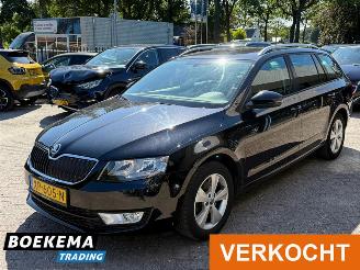 Skoda Octavia Combi 1.4 TSI Greentech Elegance Navigatie Stoelverw. Cruise Trekhaak picture 4