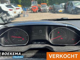 Peugeot 208 1.2 e-VTi Automaat Cruise Airco picture 23