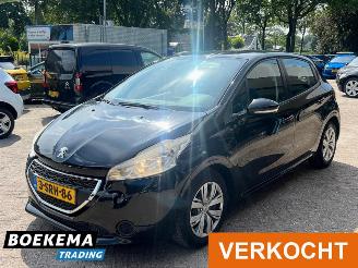 Peugeot 208 1.2 e-VTi Automaat Cruise Airco picture 4