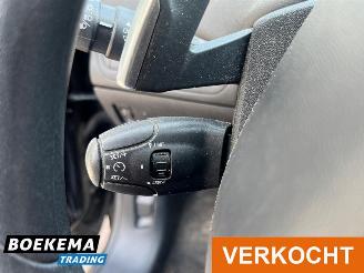 Peugeot 208 1.2 e-VTi Automaat Cruise Airco picture 24