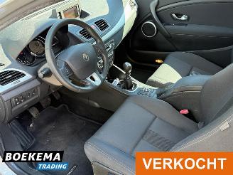 Renault Mégane Coupe 1.6 Dynamique Climate Navi Cruise PDC picture 11