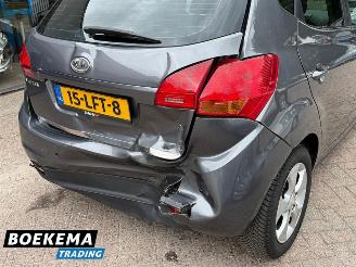 Kia Venga 1.6 CVVT X-ecutive Aut. Glazen dak Climate Cruise PDC picture 5