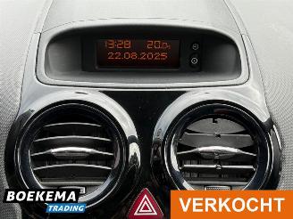 Opel Corsa 1.4-16V '111' Edition Airco Cruise 5-Drs picture 25
