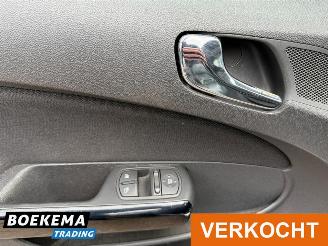 Opel Corsa 1.4-16V '111' Edition Airco Cruise 5-Drs picture 17
