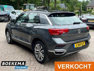Volkswagen T-Roc 1.0 TSI Style Led Navigatie Cruise PDC Stoelverw. picture 3