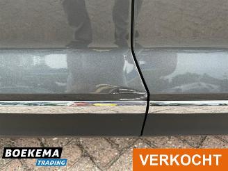 Volkswagen T-Roc 1.0 TSI Style Led Navigatie Cruise PDC Stoelverw. picture 20