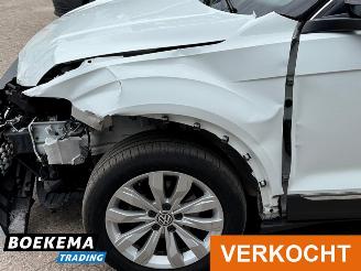 Volkswagen T-Roc 1.5 TSI Sport Aut. Virtual Led Navi Cruise PDC Trekh. picture 8