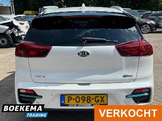 Kia e-Niro DynamicPlusLine 64 kWh Open-Dak Leer JBL Stoelverw/koeling picture 6