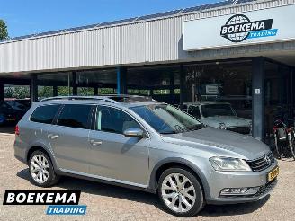 skadebil auto Volkswagen Passat Alltrack 1.8 TSI 160PK Panorama Dynaudio Keyless Stoelverwarming 2012/4