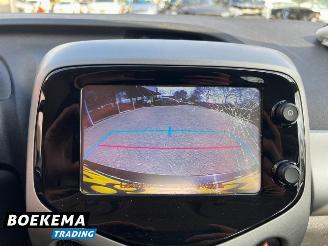 Toyota Aygo 1.0 VVT-i x-play Airco Camera Cruise Carplay picture 26
