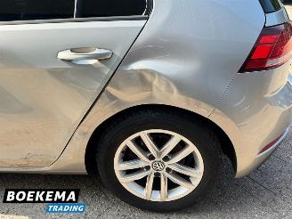 Volkswagen Golf 1.5 TSI Comfort Business DSG Navigatie PDC Climate Cruise picture 14