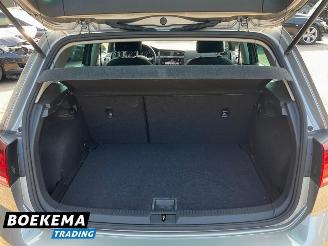 Volkswagen Golf 1.5 TSI Comfort Business DSG Navigatie PDC Climate Cruise picture 21