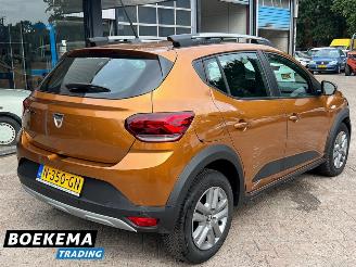 Dacia Sandero 1.0 TCe 90 Comfort Navigatie Cruise Climate picture 2