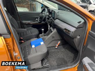 Dacia Sandero 1.0 TCe 90 Comfort Navigatie Cruise Climate picture 21