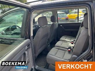 Volkswagen Touran 1.9 TDI Business Climate Cruise Trekhaak picture 13
