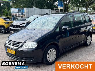 Volkswagen Touran 1.9 TDI Business Climate Cruise Trekhaak picture 4