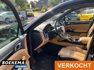 Porsche Cayenne 3.0 S E-Hybrid Pano Leder Bose Navi Climate PDC Trekh. picture 21