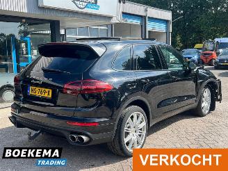 Porsche Cayenne 3.0 S E-Hybrid Pano Leder Bose Navi Climate PDC Trekh. picture 2